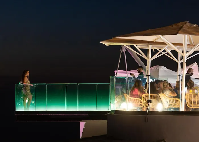 شقة Eden Heart Of The